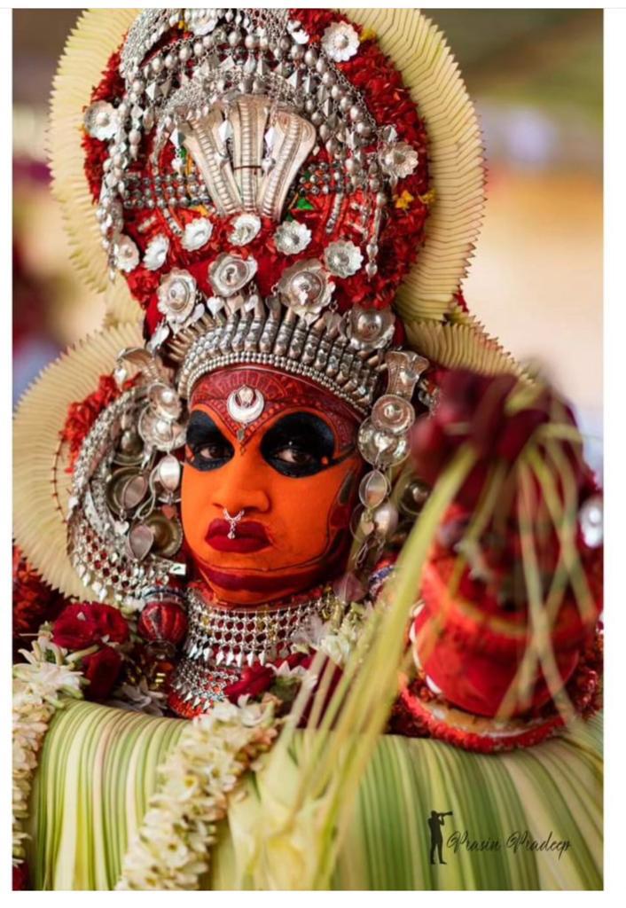 Malachamundi Theyyam