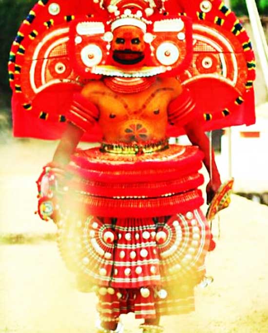 Payyampalli Chanthu Theyyam