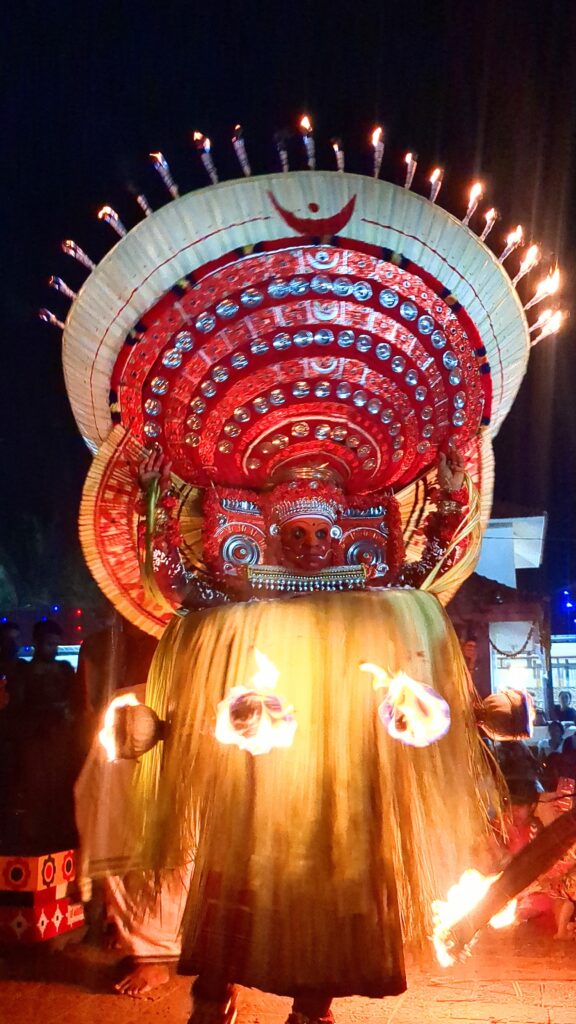 Puthiya Bhagavathi Theyyam