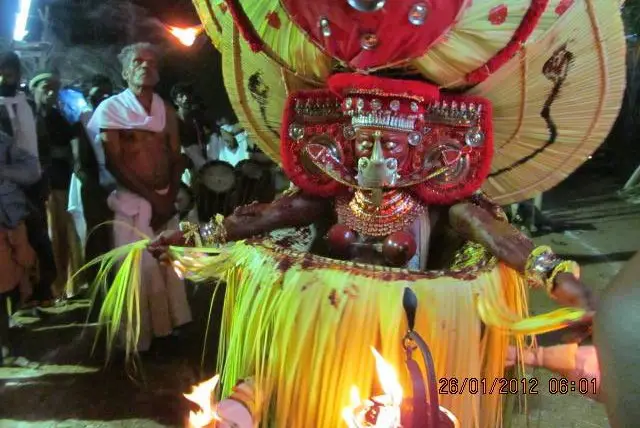 Alaada Bhagavathi (Pothiyar) Theyyam