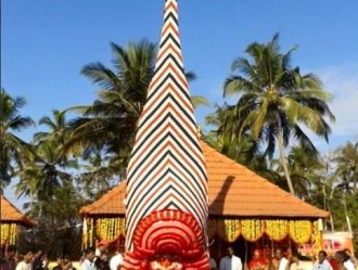Chalil Bhagavathi Theyyam