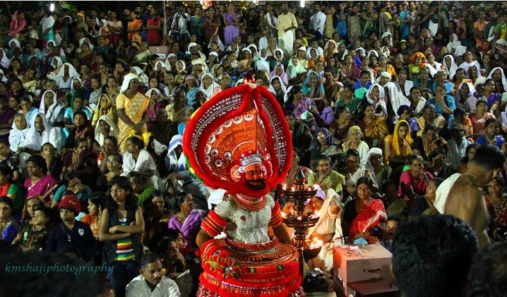 Chathu Theyyam