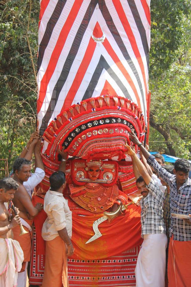 Edakkanampeth Bhagavathi Theyyam