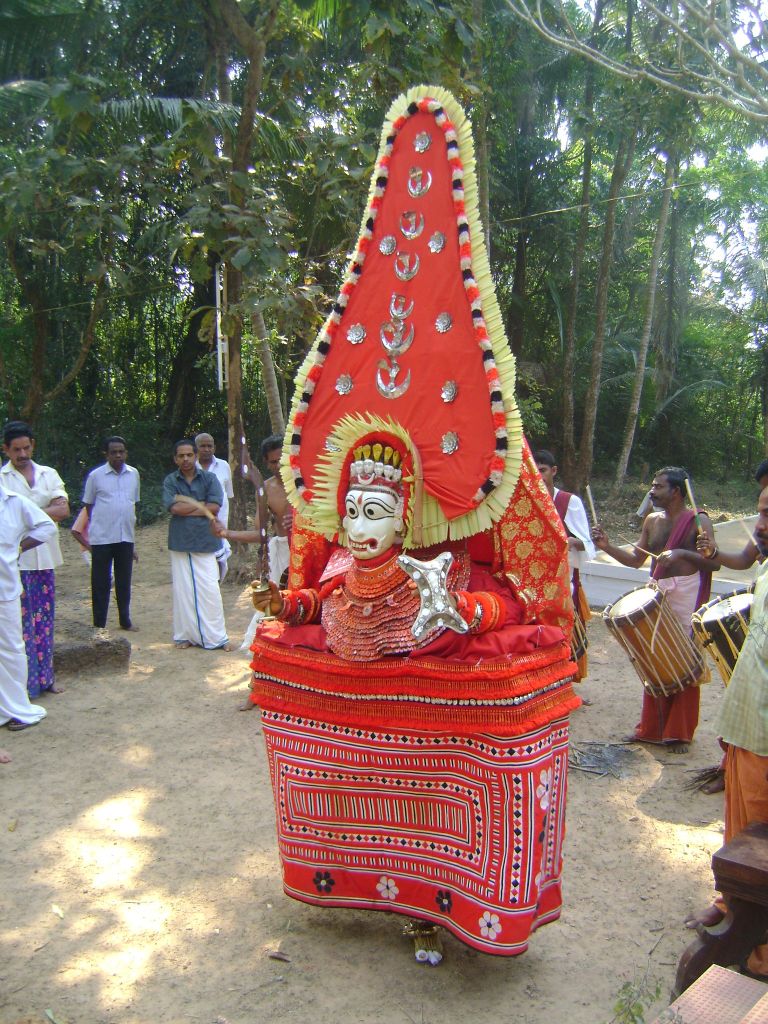 Edalapurath Chamundi Theyyam / Elledath Bhagavathi Theyyam / Elayidath Bhagavathi Theyyam