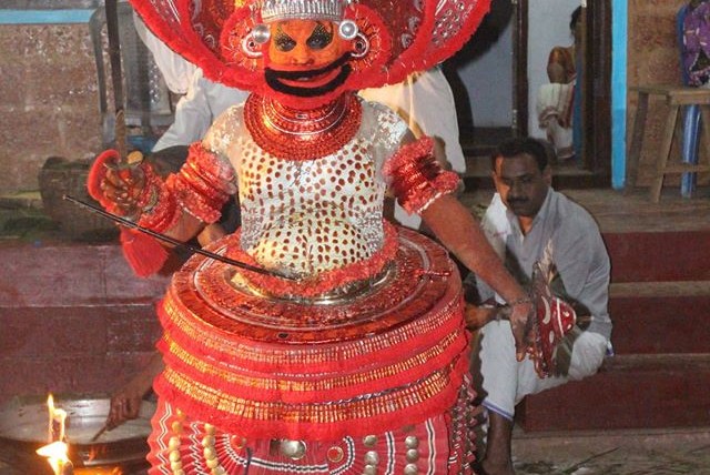 Gurukkal Theyyam / Gurikkal Theyyam / Kurikkal Theyyam