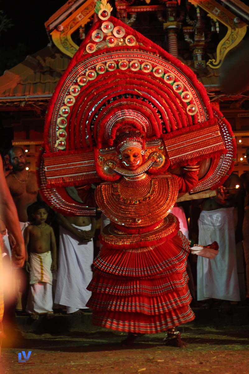 Ilamkolam Theyyam