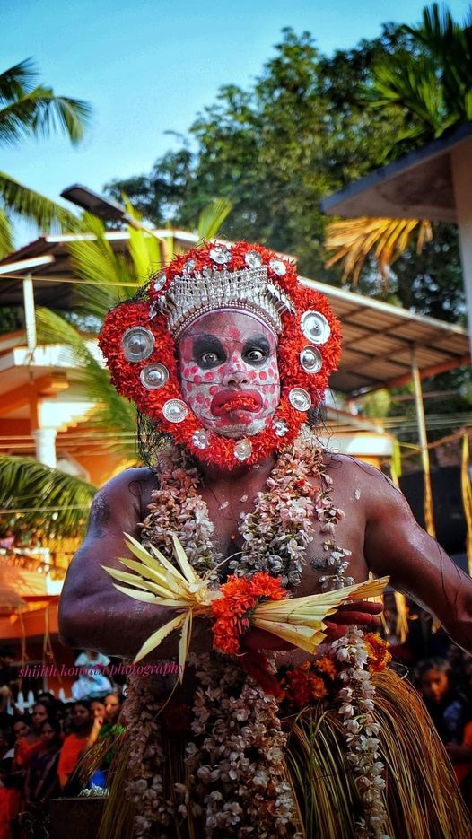 Kaithachamundi Theyyam