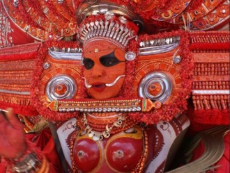 Kanakkara Bhagavathiyamma Theyyam / Kadavath Bhagavathi Theyyam