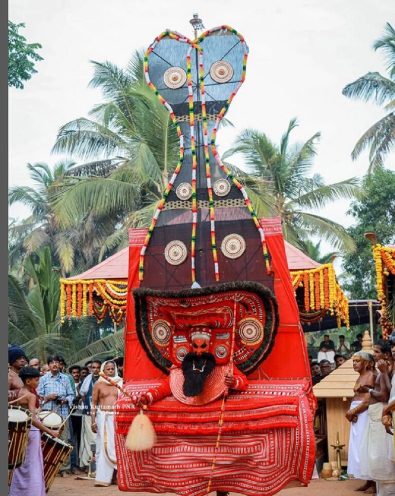 Kshetrapalakan Theyyam / Madiyan Kshetrapalakan Theyyam