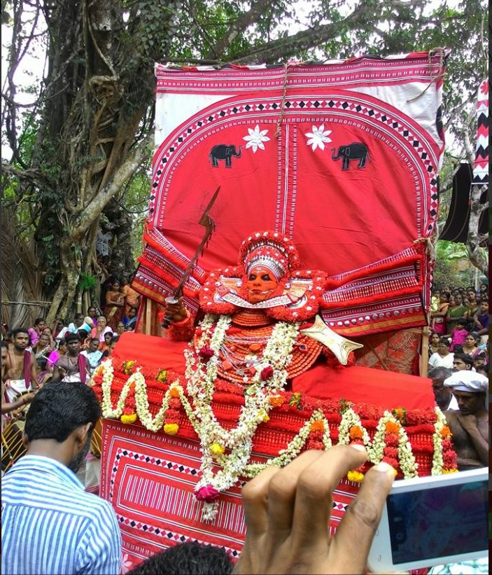 Palayankod Bhagavathi Theyyam