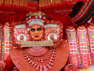 Mulavannoor Bhagavathi Theyyam / Pookkunnam Bhagavathi Theyyam