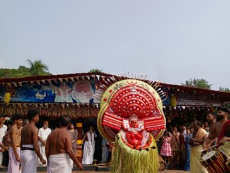 Panayakkattu Bhagavathi Theyyam