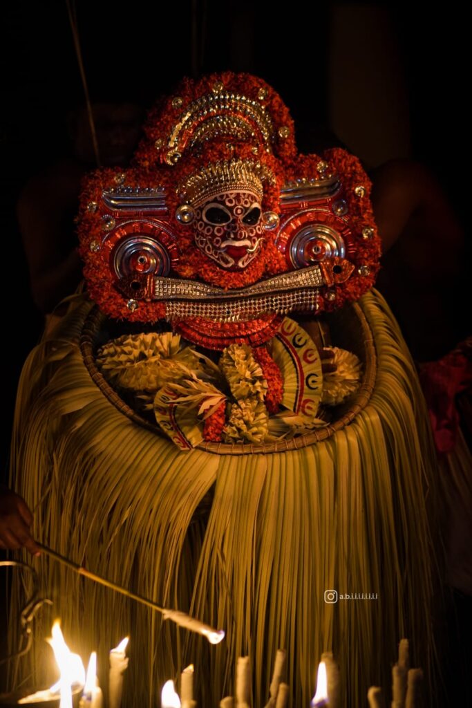 Parava Theyyam / Parava Kali / Parava Chamundi Theyyam