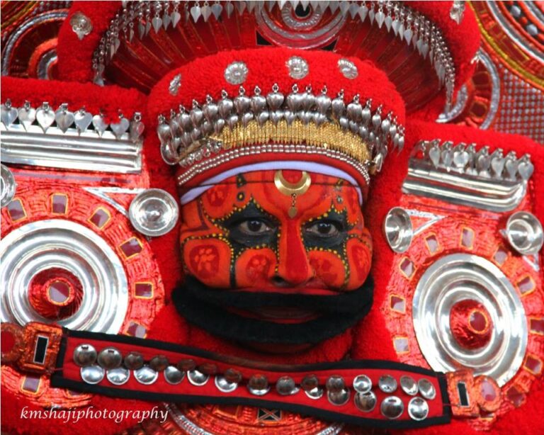 Payyampalli Gurunathan Theyyam
