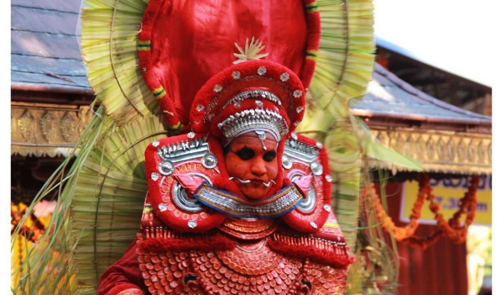 Ponmakal Theyyam