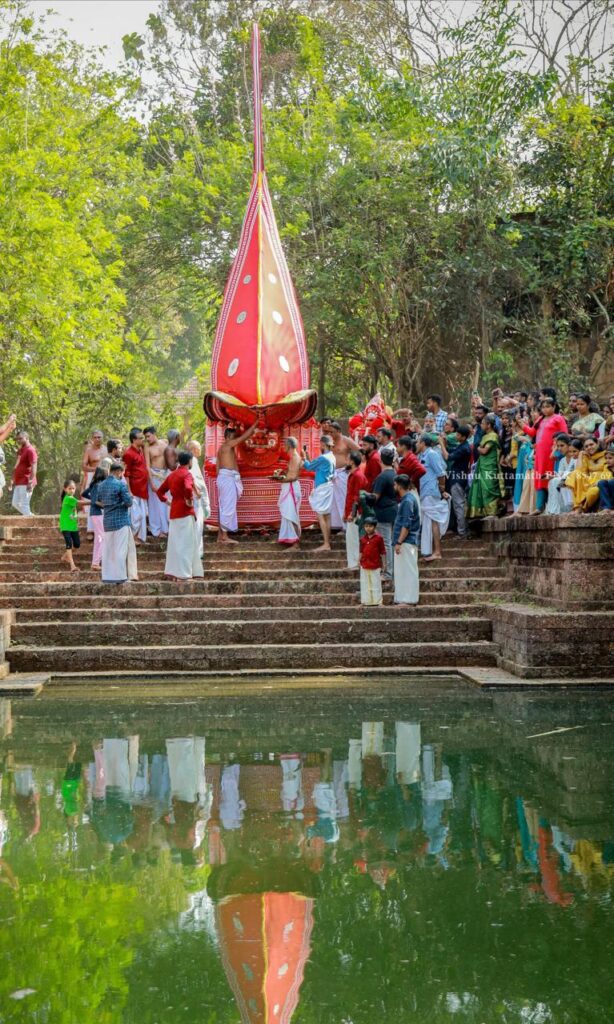 Sree Porkkali Bhagavathi Theyyam / Sree Porkkali Devi Theyyam / Sree Porkkalath Bhagavathi Thira
