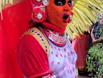 Poronthi Theyyam