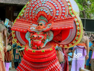 Poyyakkal Bhagavathi Theyyam