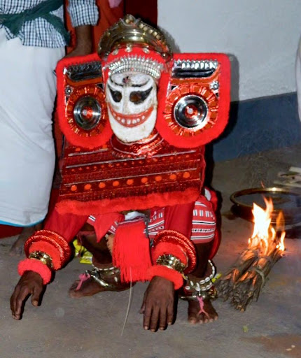 Sree Bhootham Theyyam