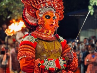 Thacholi Othenan Theyyam