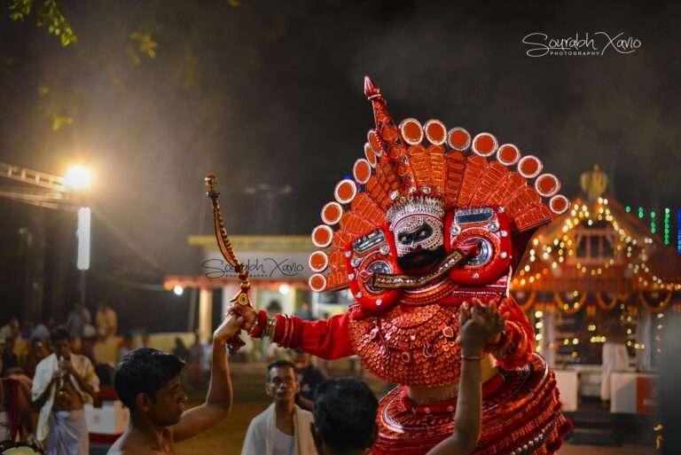 Kutti Theyyam / Thiriyunna Theyyam