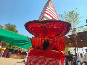 Vadakkathi Bhagavathi / Padakkathi Bhagavathi Theyyam