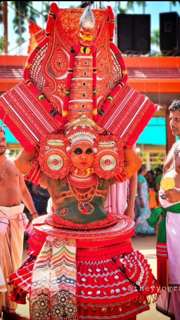 Vairapurath Vadakkankodi Theyyam