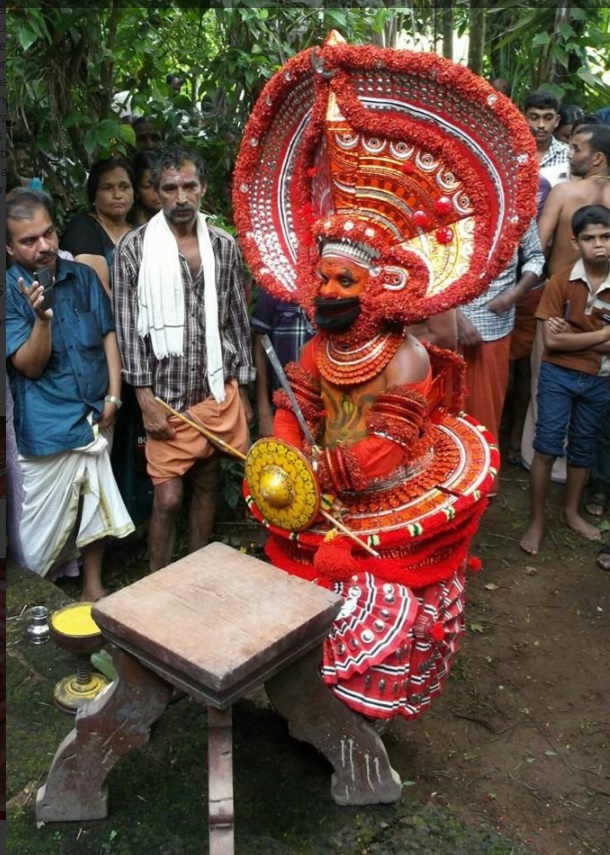 Chathamballi Vishakandan Theyyam