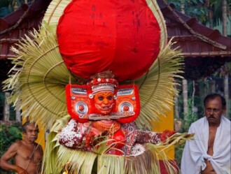Ennathottunkara Bhagavathi Theyyam